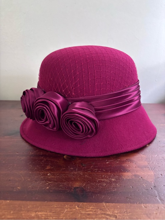 Michael Howard Accessories - Plum Cloche Hat Satin Rose Vintage 1960s Feminine Elegant 100% Wool Made in USA